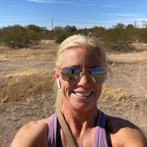 Meet your Posher, Sandra